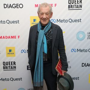 "Herr der Ringe"-Star Ian McKellen wird zum Model!