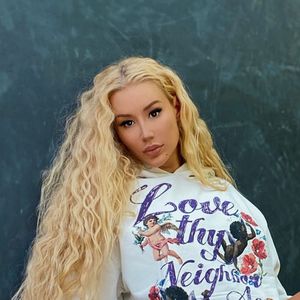 Niedlich! So drollig grinst Iggy Azaleas Söhnchen Onyx