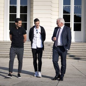Nach dem Erdogan-Eklat: Gündogan & Özil treffen Steinmeier