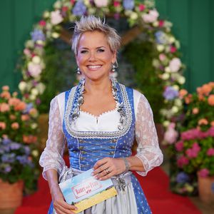 2,11-Meter-Mann dabei! Drei Premieren bei "Bauer sucht Frau"