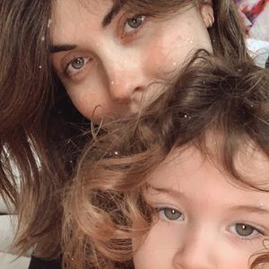 Stolze Mama: So groß ist GNTM-Iras Tochter Emilia schon!
