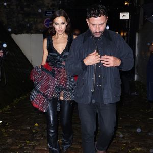 Ihr Neuer? Irina Shayk unterwegs mit männlicher Begleitung