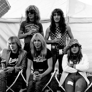 Ex-Iron-Maiden-Drummer: Tod mit nur 56 Jahren!