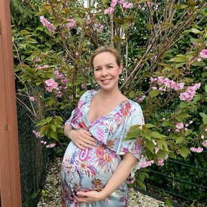 Junge oder Mädchen? Isabel Edvardsson verrät Babygeschlecht!