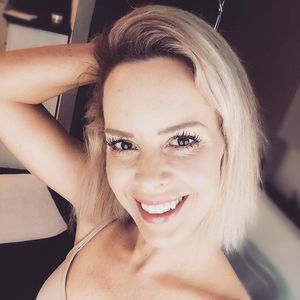 Das ist Isabel Edvardssons Erfolgsrezept gegen Babypfunde!
