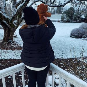 Kleiner Teddy: Isabel Sofia Rock teilt erstes Foto mit Sohn
