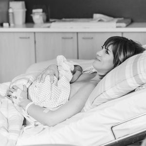 Enorme Schmerzen beim Stillen: So litt Neu-Mama Isabell Horn