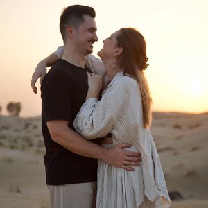 Glückliche Eltern: Fata Hasanović macht Izi Liebeserklärung