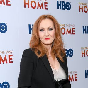 J.K. Rowling schrieb "Harry Potter"-Part auf öffentlichem WC
