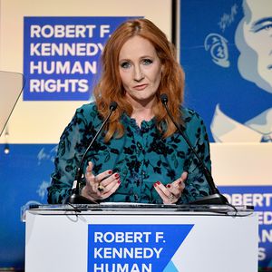 Gender-Debatte um J. K. Rowling: Jetzt spricht Warner Bros.
