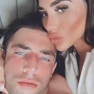 Damit offiziell? Chloe Brockett macht Jack Liebesgeständnis!