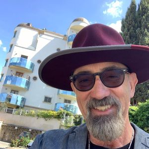 Mit 68: Der Dire-Straits-Gitarrist Jack Sonni ist gestorben