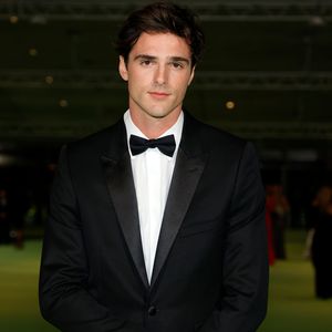 Nach Trennungs-News: Jacob Elordi mit Beauty gesichtet!
