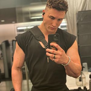 Ehemann verdächtigt: Influencer Jacob Hood tot aufgefunden