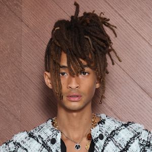 Mit Bong in Paris: Raucht Jaden Smith jetzt etwa Marihuana?