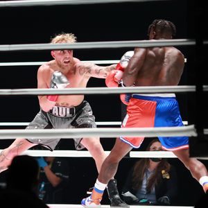 YouTuber Jake Paul boxte Ex-NBA-Star Nate Robinson k.o.!
