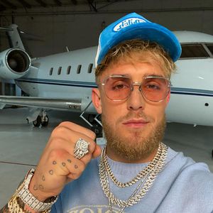 Skandal-YouTuber Jake Paul behauptet, Corona sei ein Scherz