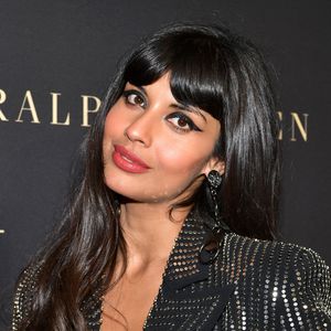 Wegen Hate: Jameela Jamil enthüllte ihre Krebserkrankung