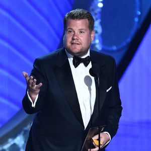 Moppeligster Cheerleader der Welt: So süß hüpft James Corden