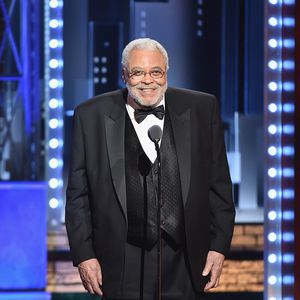 Frau von "Darth Vader" James Earl Jones an Krebs gestorben