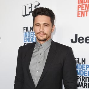 Seltener Anblick: James Franco kuschelt mit seiner Freundin!