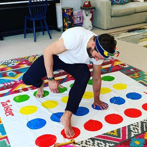 Erkannt? Hier spielt ein echter Hollywood-Hottie Twister!