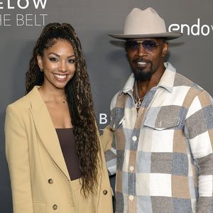 Corinne gibt ein Update zu Papa Jamie Foxx' Gesundheit!