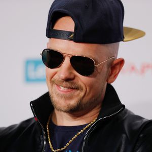 Nicht der Dino? Jan Delay nach "The Masked Singer" in Berlin