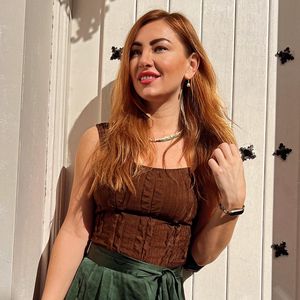Jana-Maria weint beim "Temptation Island V.I.P."-Lagerfeuer