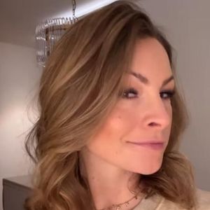 Me Time: Jana Schölermann trägt die Haare nun (schön) kurz!