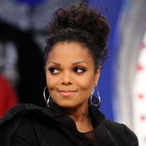 500 Mio. $: Lässt sich Janet Jackson aus Geldgier scheiden?