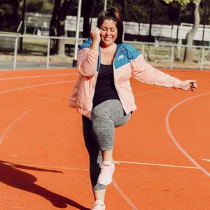 Kilos runter für Wunschbaby: DSDS-Janina launcht Abnehmbuch
