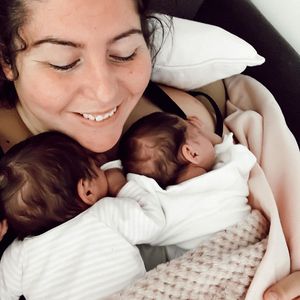 Mit 900 Gramm geboren: DSDS-Janinas Twins nehmen endlich zu