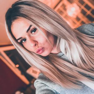 Janine Christin schwanger: Diese Bachelor-Girls gratulieren!