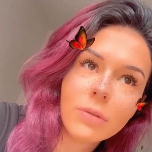 Von Braun zu Lila: Bachelor-Girl Janine erneut beim Friseur