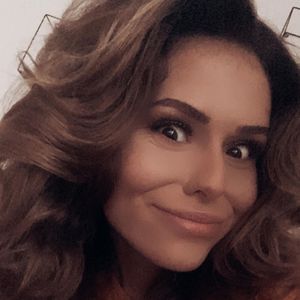 Nach OP: Bachelor-Girl Janine zeigt sich mit neuer Haarfarbe