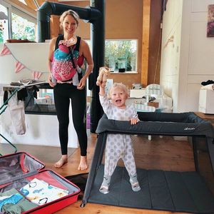 Großer Meilenstein: Janni verreist erstmals allein mit Kids!