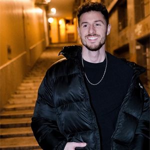 Jannik Kontalis bandelte vor Yeliz mit TikTok-Beauty an!