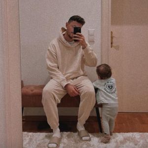 "Mein kleiner Engel": Jannik Kontalis teilt Bild mit Snow