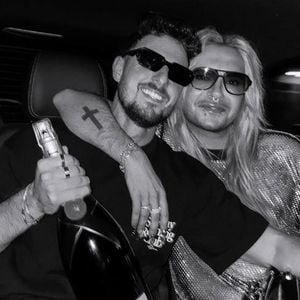 Jannik Kontalis meldet sich zur Partynacht mit Bill Kaulitz