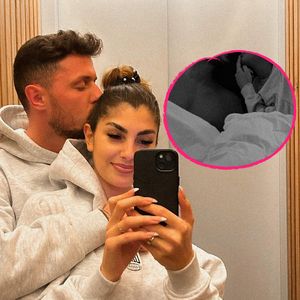 "Little Secret": Kuschelt Jannik Kontalis hier mit Yeliz?