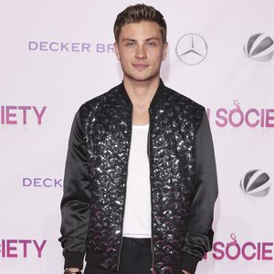 Nach Coming-out: Jannik Schümann bedankt sich bei den Fans