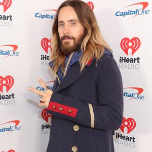 Erkannt? Jared Leto ist vermummt in Australien unterwegs