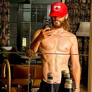 Wirklich 51? Jared Leto zeigt seinen stählernen Körper!