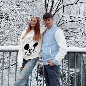 TikTok-Star Jasi_xx3: Kommt ihr Freund mit Vaterrolle klar?