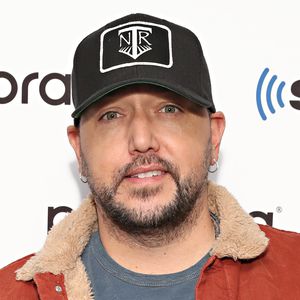 Navy Rome ist da! Jason Aldean ist wieder Papa geworden