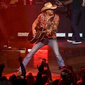 Zweites Baby in zwei Jahren: Jason Aldean verrät Geschlecht