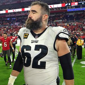 Tränenreicher Abschied: Jason Kelce gibt Rücktritt bekannt!