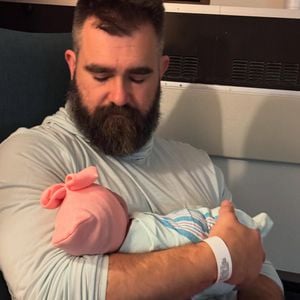 Ein besonderer Name: Jason Kelces viertes Baby ist geboren