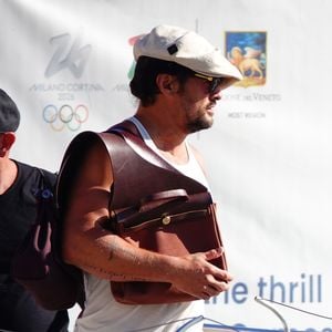 Ungewohnt: Jason Momoa zeigt sich mit Stoppelbart in Venedig